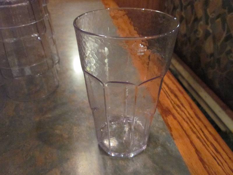 Plastic glassware & table knives