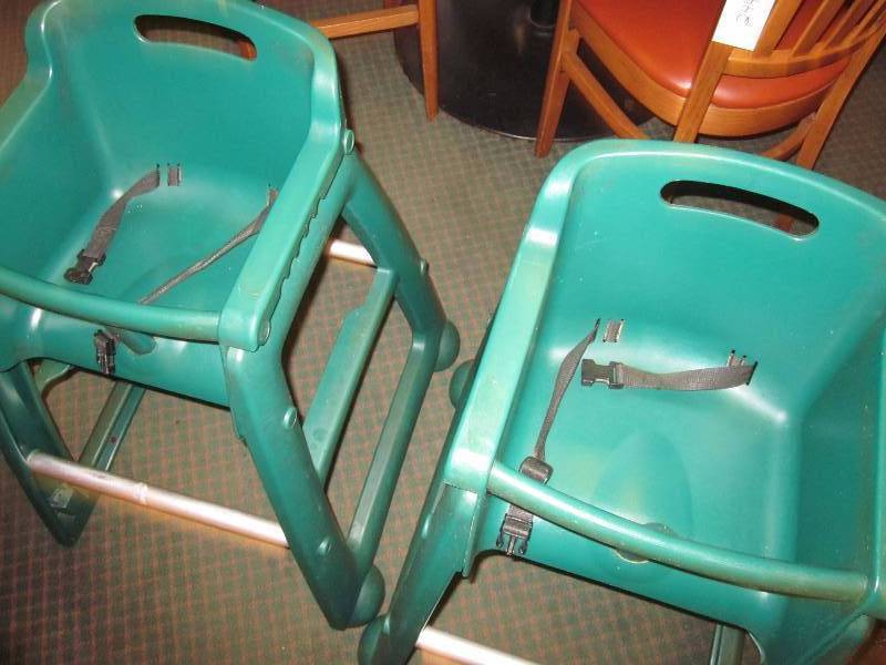 2 Rubbermaid highchairs