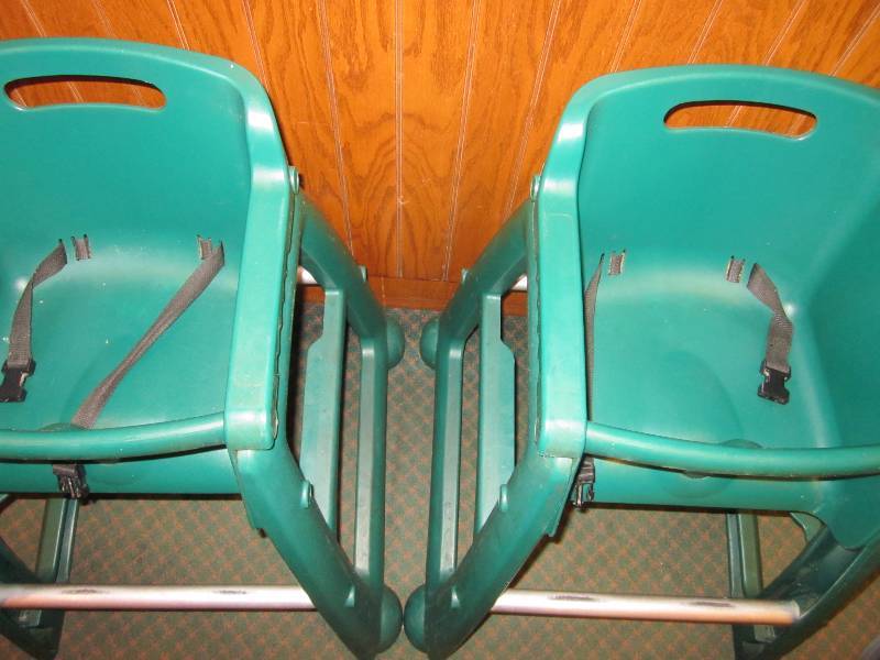 2 Rubbermaid highchairs