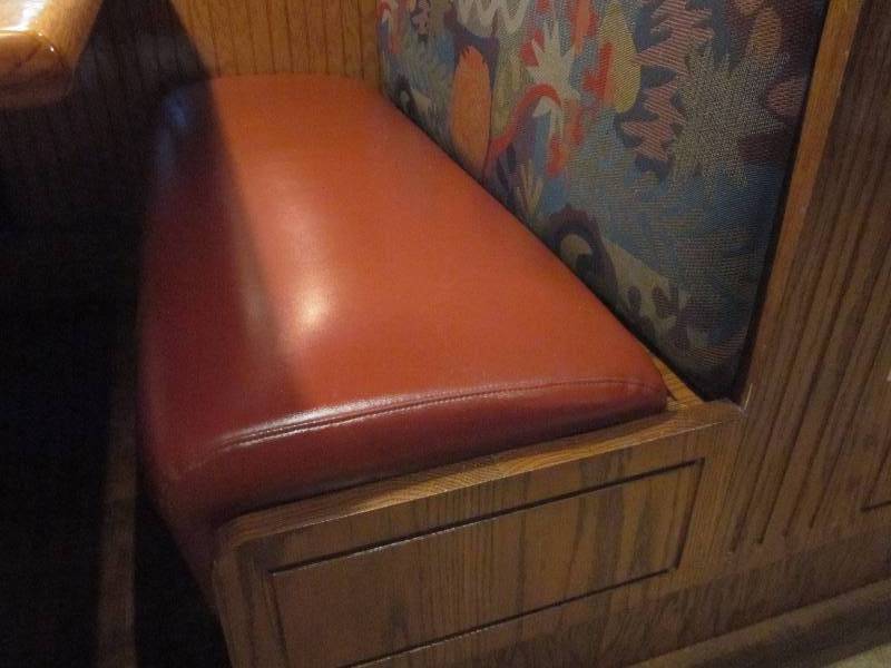 Two sided 4 ft booth bench