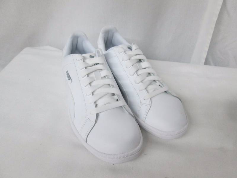 lot 54 image: Puma Mens Smash L Casual Sport Shoe