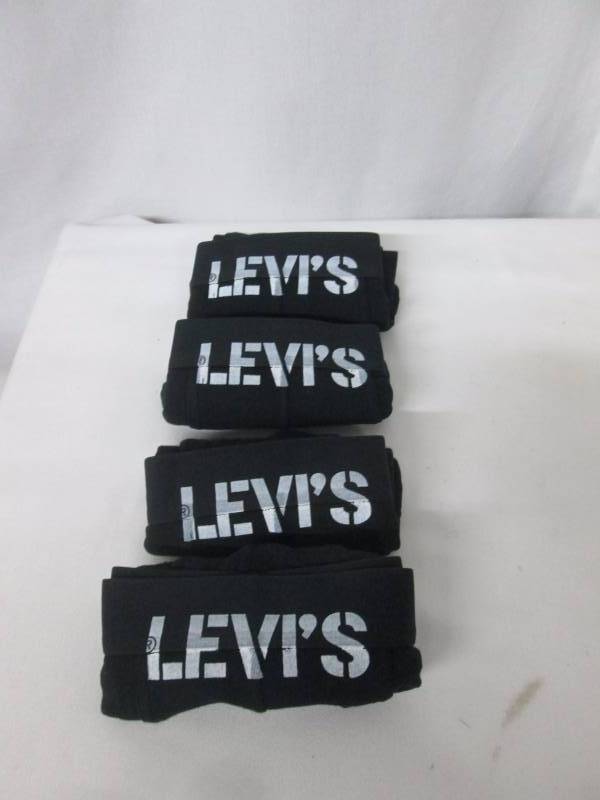 lot 67 image: Levis 4-pk. Mens Briefs