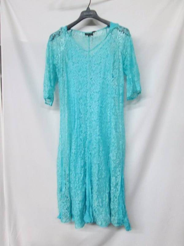 lot 70 image: Lola P Hankie Hem Dress