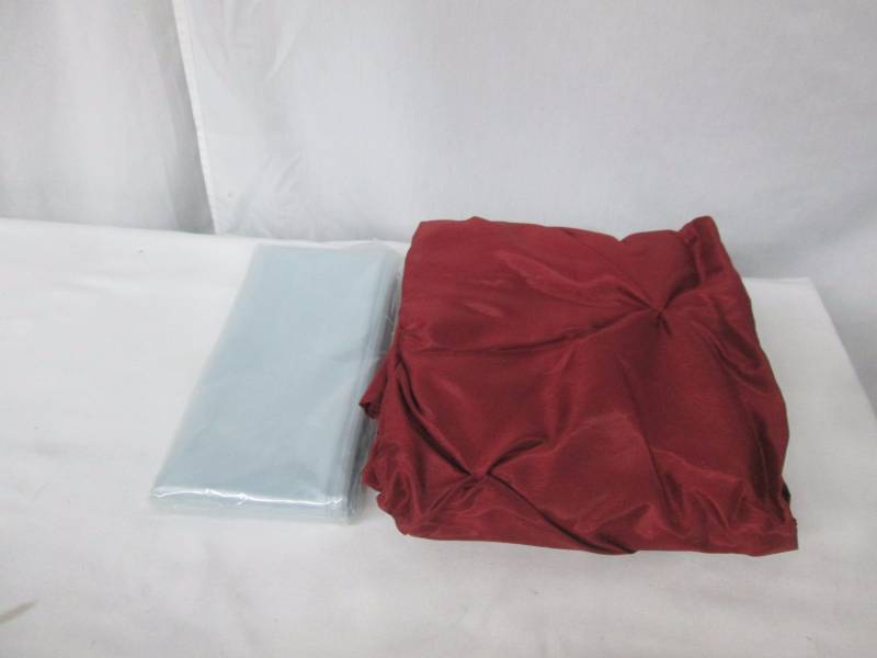 lot 46 image: McLeland Design Parisian Bath Set