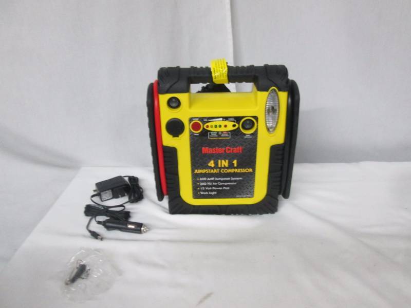 lot 25 image: Master Craft 4-in-1 Jumpstart Compressor
