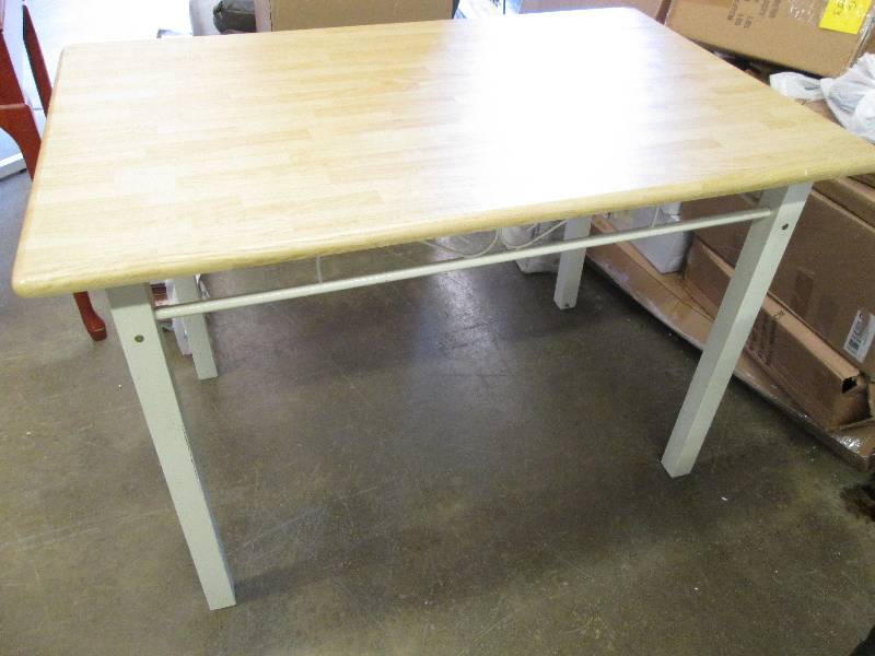 Kitchen table White metal legs with...