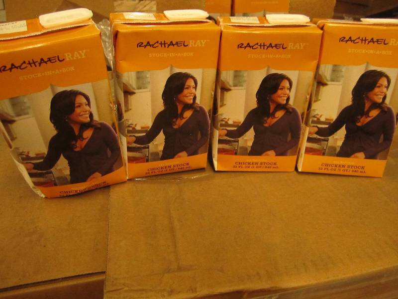 4 32 oz boxes Rachel Ray chicken st...