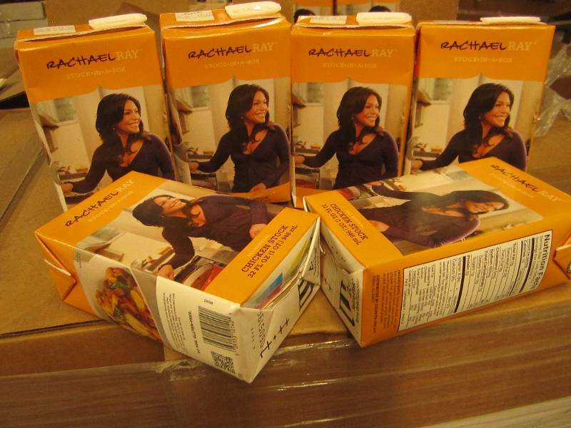 6 32 oz boxes Rachel Ray chicken st...