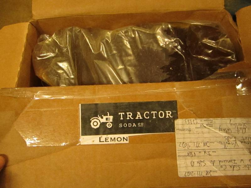3 gallon bag of Tractor beverage co...