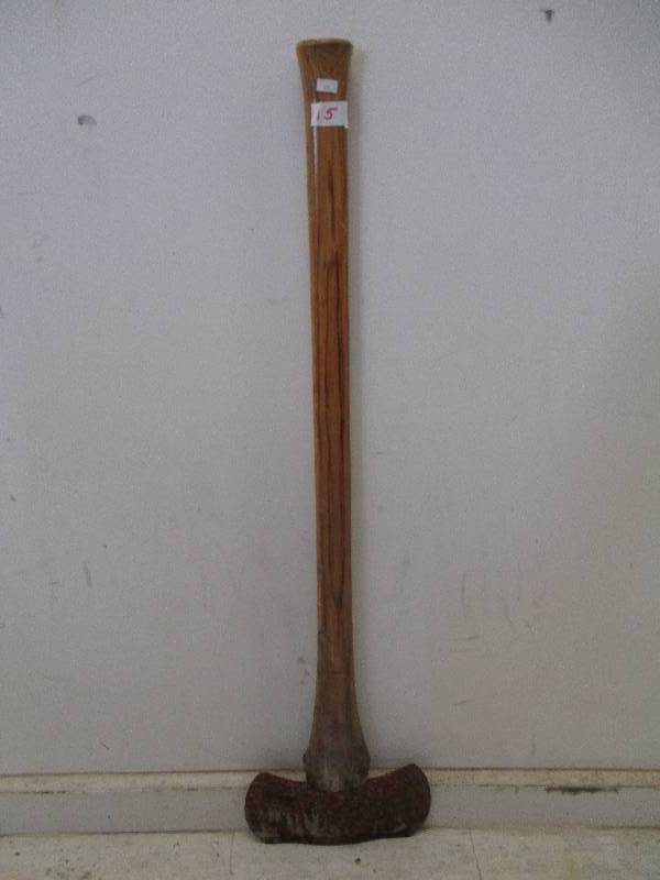 lot 15 image: Double Edge Axe