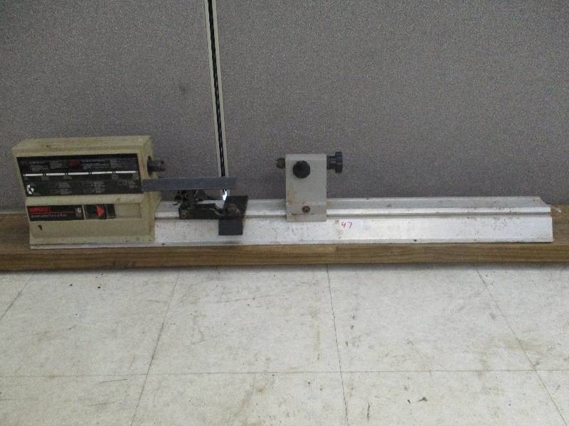 lot 47 image: Wood Lathe