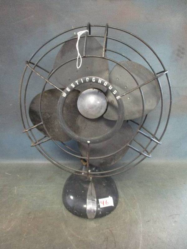 lot 46 image: Metal Fan