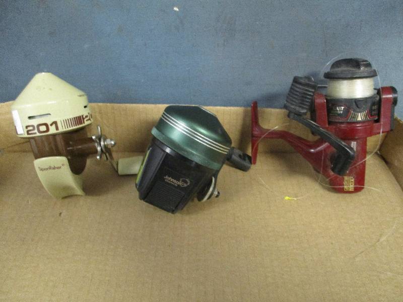 lot 71 image: Fishing Reels