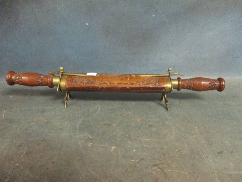 lot 75 image: Wood Handle Knife & Fork Set