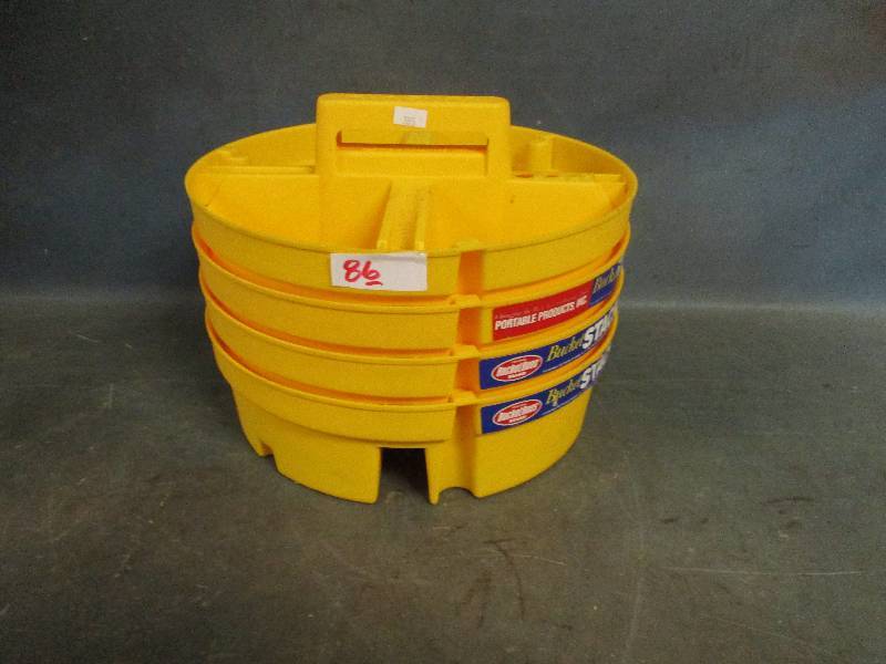 lot 86 image: 4 Bucket Stackers