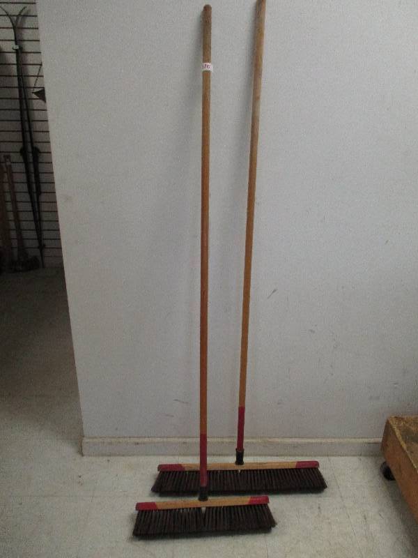 lot 110 image: 2 Shop Brooms