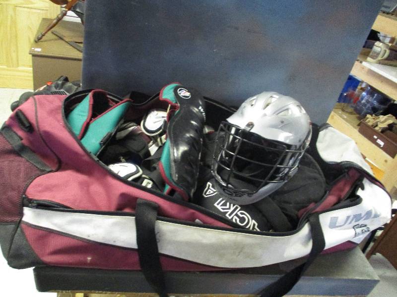 lot 120 image: LACrosse Bag & Equipment