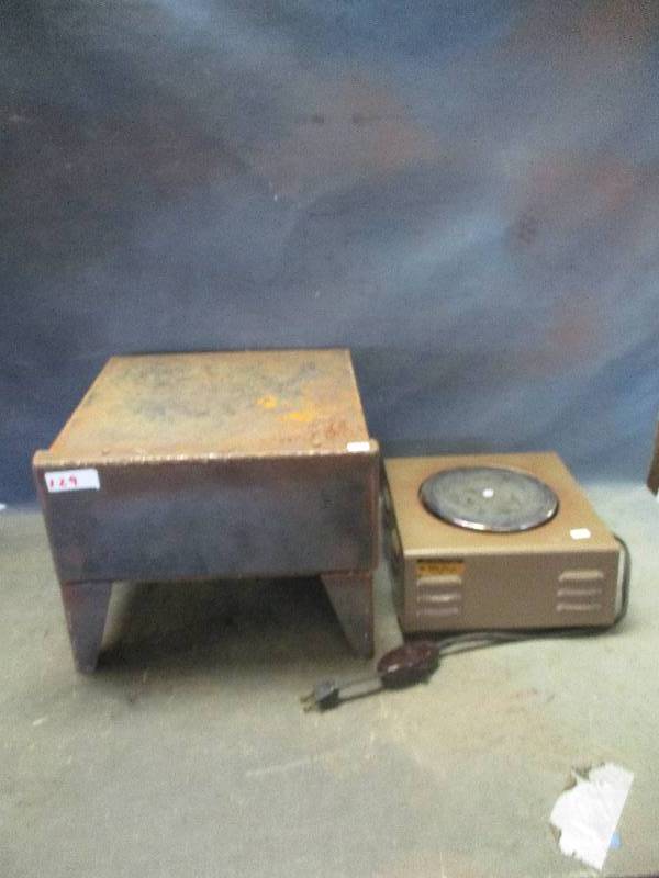 lot 129 image: Homemade Electric Oven