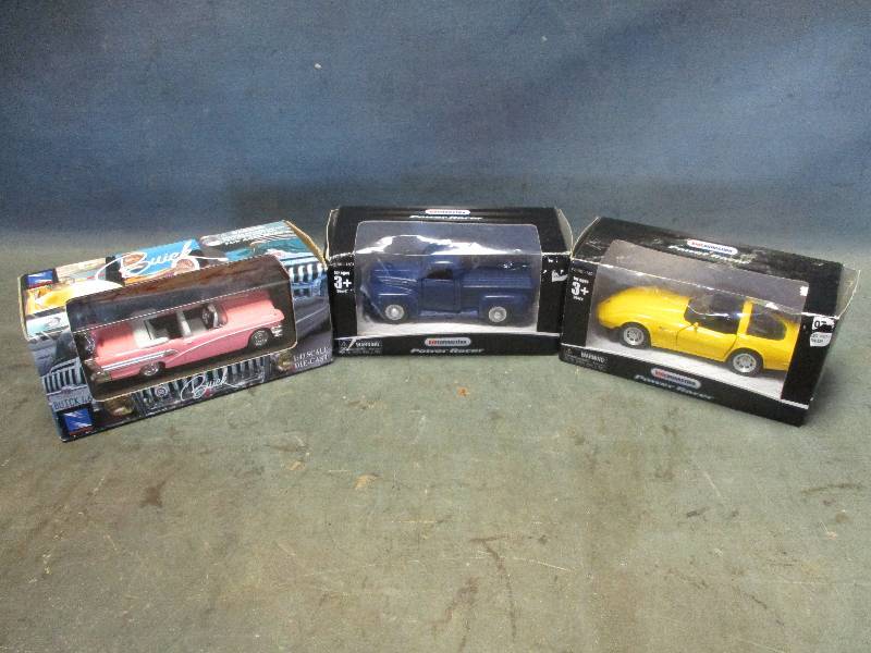 lot 153 image: Die Cast Cars