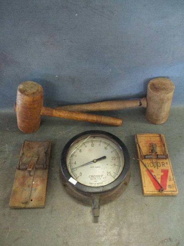 lot 161 image: Hammers, Traps & Pressure Gauge