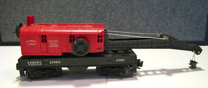 lot 8 image: Lionel Lines Railroad Crane car