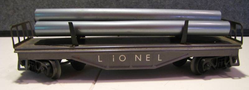 lot 15 image: black Lionel pipe carrier car