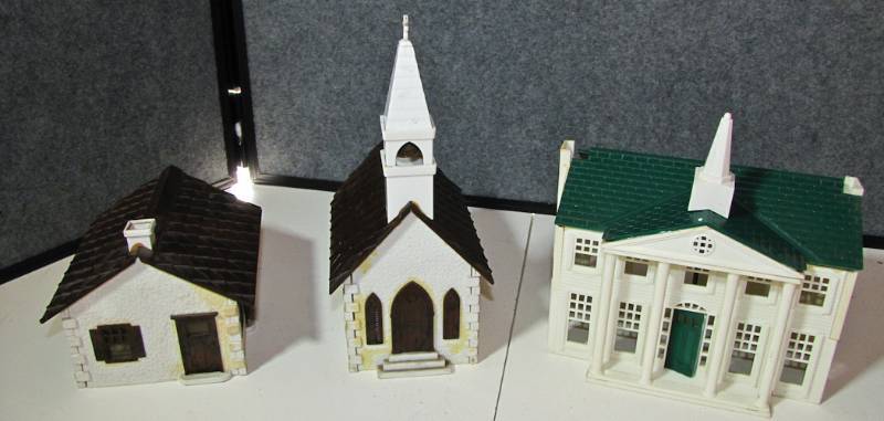 lot 62 image: church and two houses