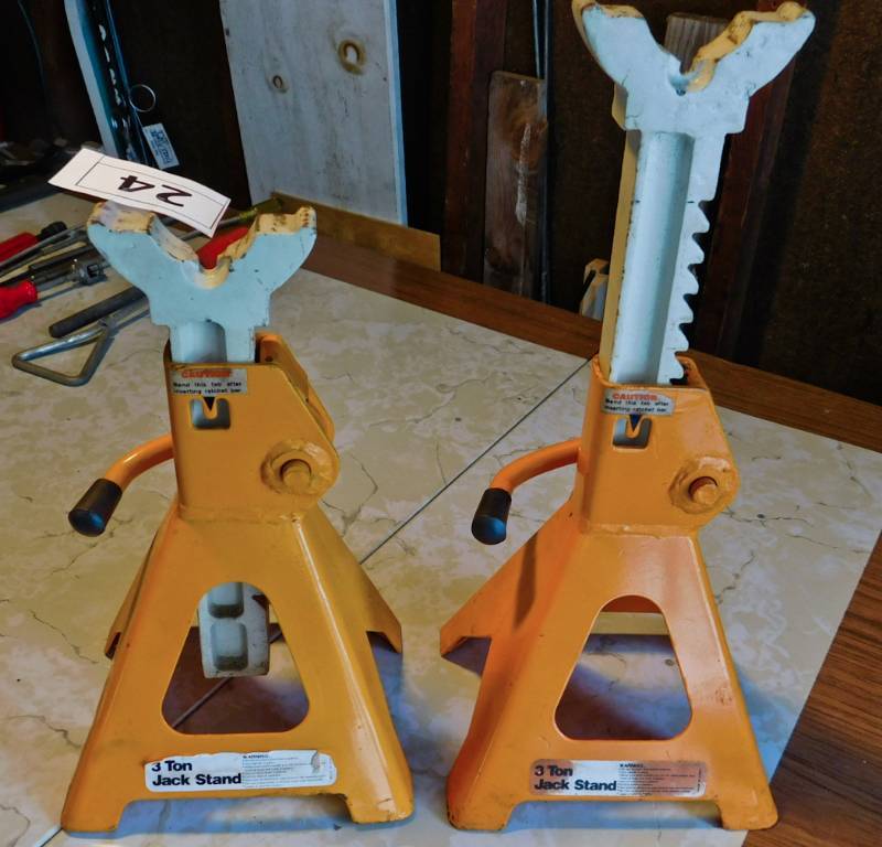 2- 3 ton jack stands look new