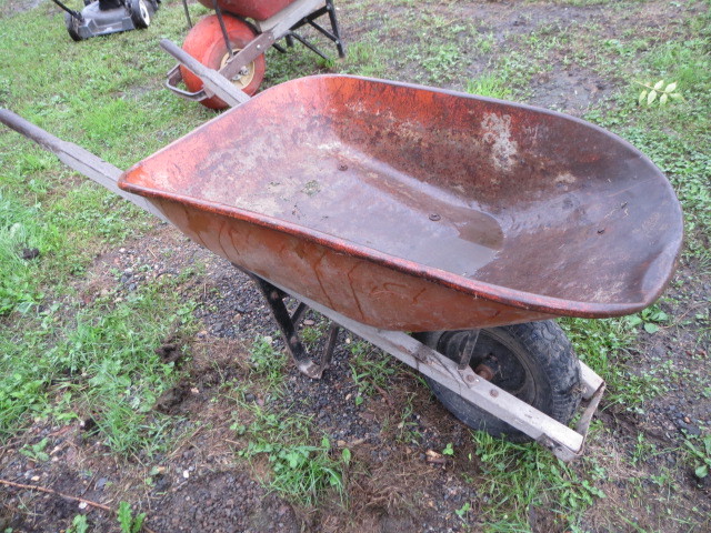 Contractors Wheelbarrow