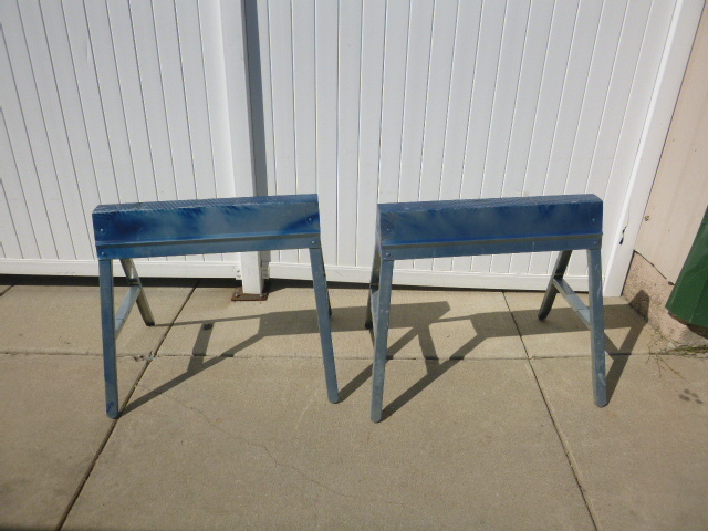 lot 27 image: 2 Saw Horses