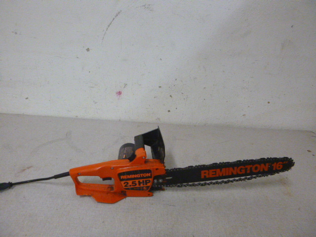 lot 60 image: Remington Electric Chain Saw