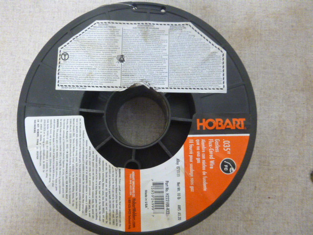 lot 106 image: Hobart Gasless Flux-Wire
