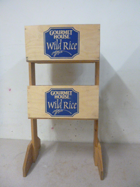 lot 111 image: Gourmet House Wild Rice Display