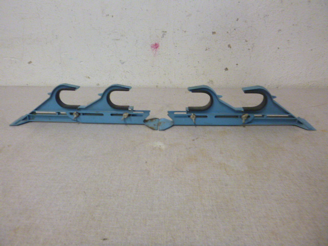 lot 155 image: G-Lox Truck Window Gun Rack