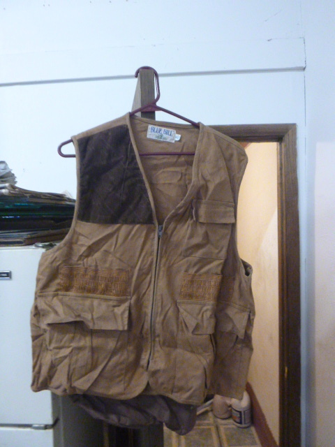 lot 178 image: Red Head Hunting Vest