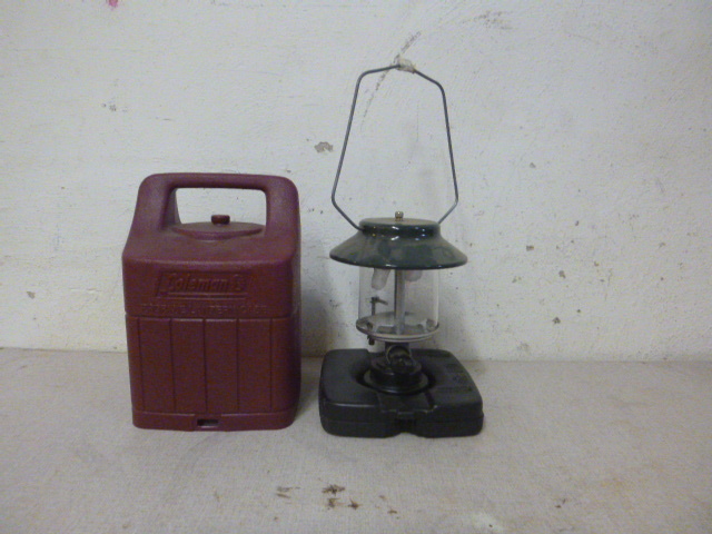 lot 188 image: Coleman Propane Lantern