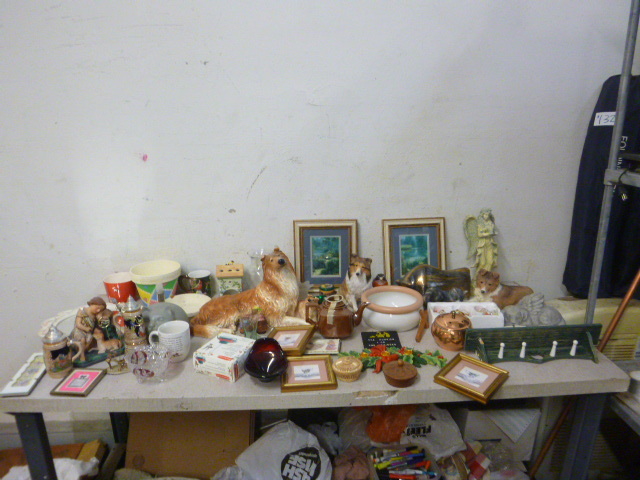 lot 194 image: Miscellaneous Home Dcor