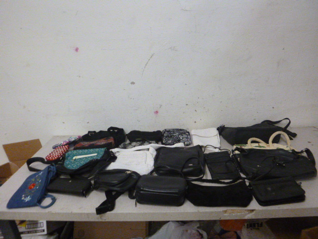 lot 233 image: Miscellaneous Purses