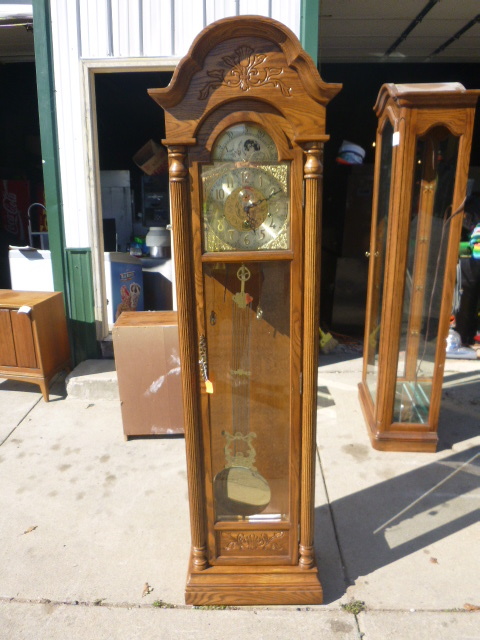 lot 246 image: Grandfather Clock
