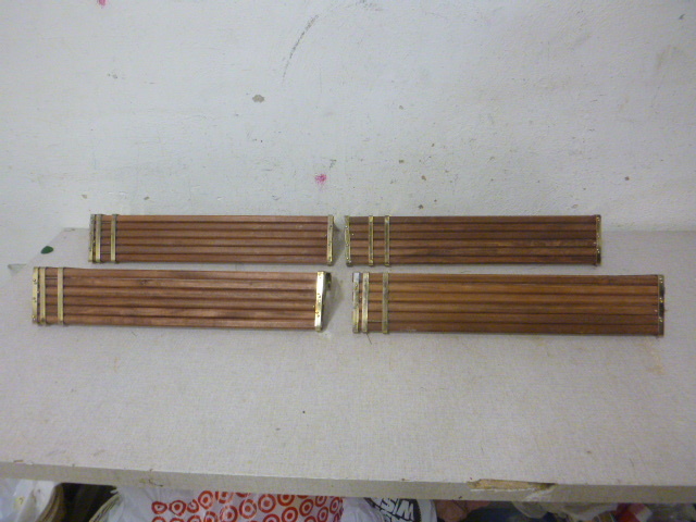 lot 286 image: 4 Wall Shelves