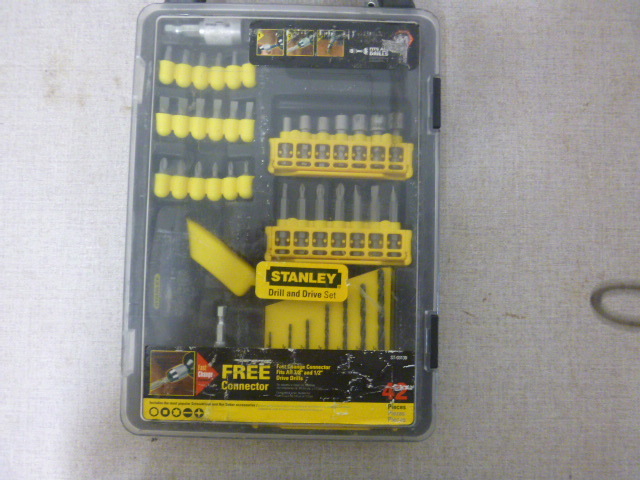 lot 290 image: Stanley Drill and Drive Set