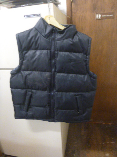 lot 323 image: U.S. Polo Vest