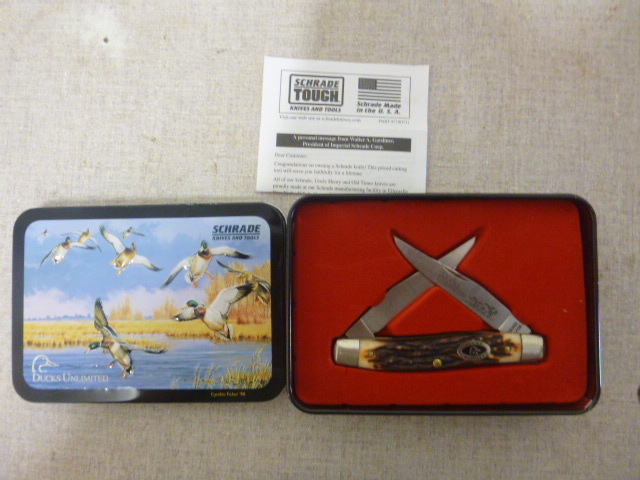 lot 334 image: Schrade Ducks Unlimited Knife