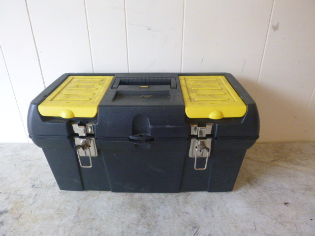 lot 351 image: Stanley 19 Toolbox