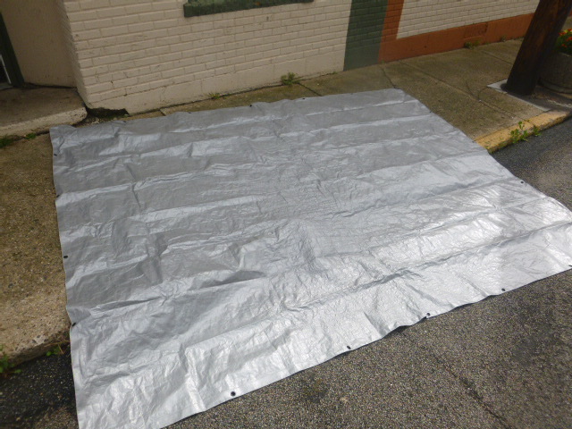 lot 356 image: Tarp