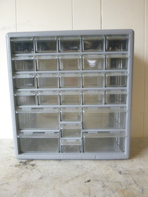 lot 365 image: Plastic Stack-On Parts Bin