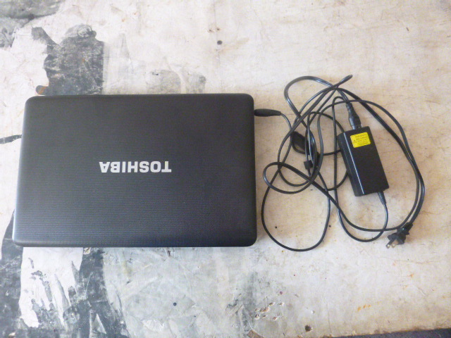 lot 386 image: Toshiba Laptop