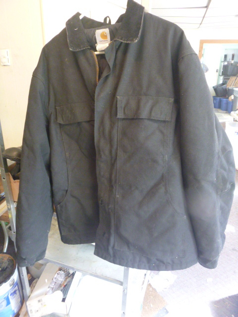lot 392 image: Carhartt Jacket
