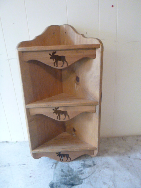 lot 394 image: Corner Shelf