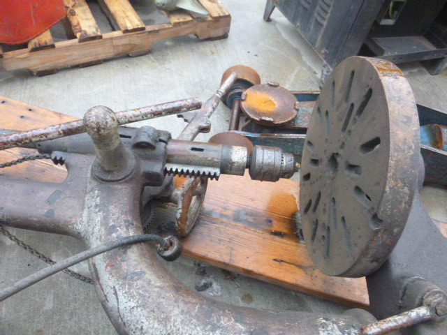 lot 4 image: Drill Press